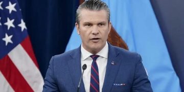 Tak Akur dengan Menhan, Menteri Angkatan Laut AS Mendadak Mundur