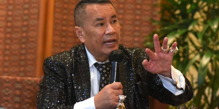 Hotman Paris Ngaku Ditelepon Prabowo soal Kasus Nadiem