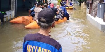 Banjir 1,4 Meter Rendam Cipondoh Tangerang, 60 KK Mengungsi