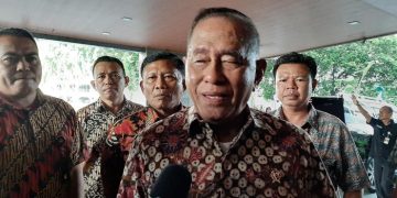 Jenazah Ryamizard Ryacudu Dimakamkan Secara Militer di TMP Kalibata