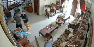 CCTV Bongkar Aksi Sadis Pembunuhan Lansia di Pekanbaru, Menantu Diduga Terlibat