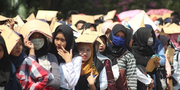 Pengangguran RI Menyusut 35 Ribu Orang, Ini Sektor Penyerap Terbesar