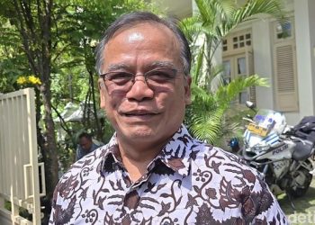 Stafsus Gibran Sambangi Jokowi di Solo, Dapat Pesan Jaga Kerukunan Bangsa