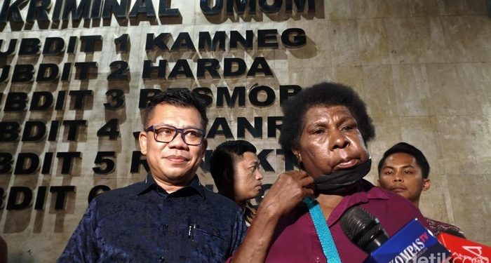 Keberatan Wajahnya Muncul di Film ‘Pesta Babi’, Mama Sinta Lapor ke Polisi