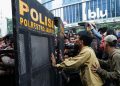 2 Pria Pembawa Molotov Diamankan saat Demo Mahasiswa di Jakarta