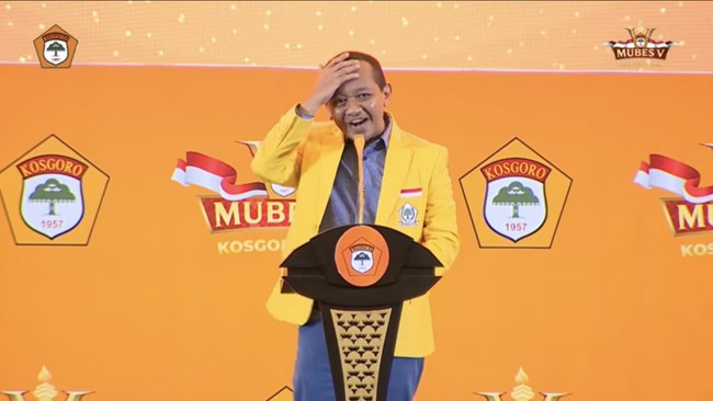 Lagu ‘Mas Bahlil Ganteng’ Diputar Saat Mau Pidato, Bahlil Tepok Jidat