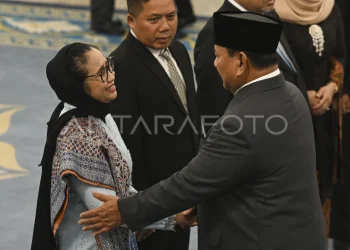 Prabowo Resmi Lantik Nanik dkk Pimpin BGN dan Said Iqbal Jadi Penasihat Khusus