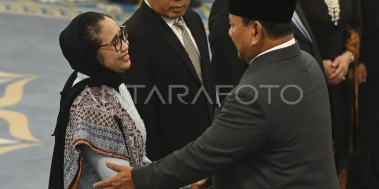 Prabowo Resmi Lantik Nanik dkk Pimpin BGN dan Said Iqbal Jadi Penasihat Khusus