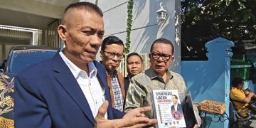 Rismon Akan Bedah Buku ‘Otentikasi Ijazah Joko Widodo’ di UGM