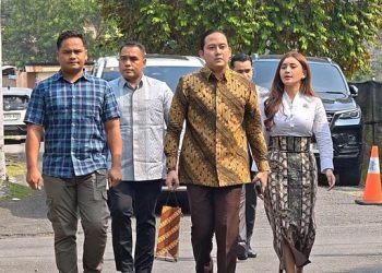 Sespri Prabowo Datangi Kediaman Jokowi, Pertemuan Tertutup Digelar 23 Menit