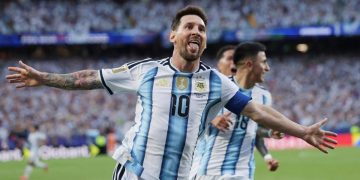Messi Cetak Hattrick, Argentina Hajar Aljazair 3-0