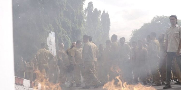 Efisiensi Anggaran Mulai Picu Gejolak di Daerah, Ribuan ASN PPPK Tidore Ricuh