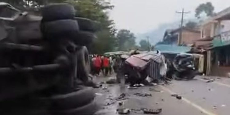 Truk Tabrak 8 Kendaraan di Sibolangit Sumut, 4 Orang Meninggal Dunia