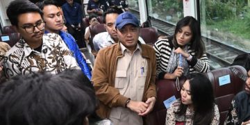 Mensesneg Prasetyo: Kerja Pemerintah ke Rakyat, Bukan Kejar Hasil Survei