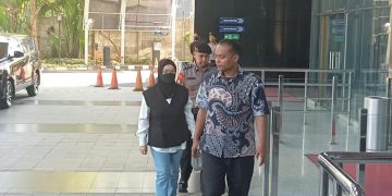 Bupati Sukoharjo Etik Suryani Tiba di KPK Usai Terjaring OTT