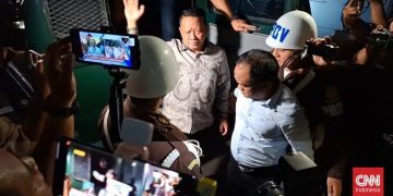 Usai Diperiksa Kejagung, Eks Jampidsus Febrie Adriansyah Dibawa ke Rutan KPK