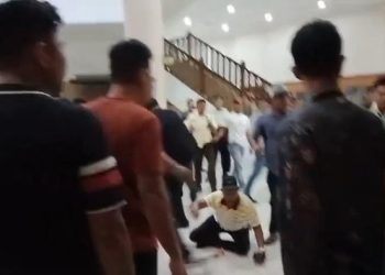 Rapat Banggar DPRD Riau Ricuh, Pimpinan Dewan dan Anggota Cekcok hingga Saling Pukul