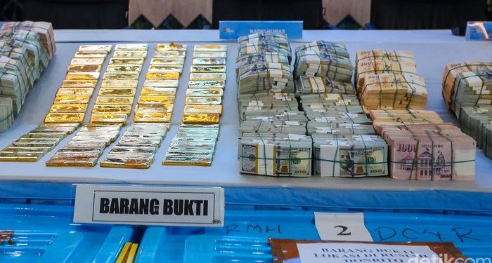 Polda Metro Pastikan Emas 74 Kg hingga Dolar Sitaan Kasus Febrie Adriansyah Asli