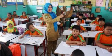 Istana Janjikan Tukin Guru dan Nakes 3T Naik