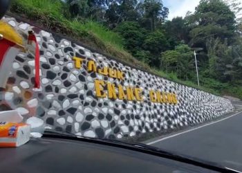 Warga Perbaiki Jembatan Enang-Enang Senilai Rp1 Miliar Secara Swadaya