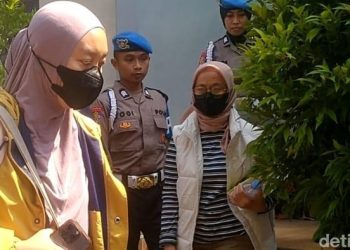 Istri Bupati Pemalang hingga Sekda Dibawa KPK ke Jakarta Naik Bus