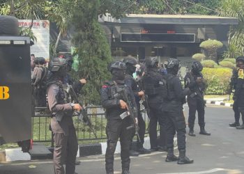 Mapolda Metro Jaya Dijaga Ketat, Kendaraan Taktis Brimob Disiagakan