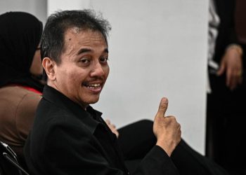 Hakim Tolak Praperadilan Roy Suryo soal Penetapan Tersangka