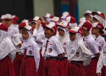 Kenapa Upacara Bendera Selalu Digelar Setiap Senin? Ini Alasannya