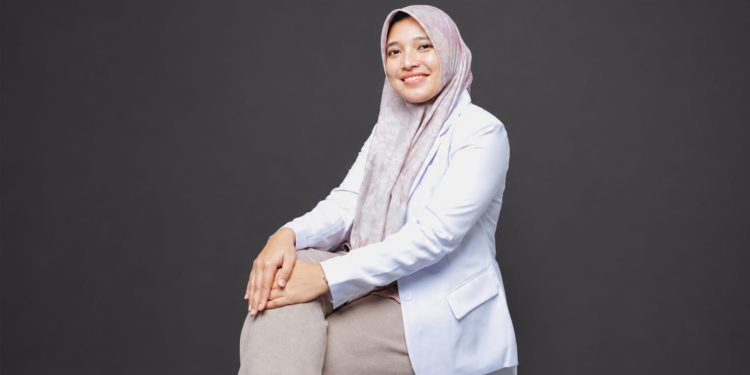 Cuaca Panas Bisa Picu Miastenia Gravis, Kenali Gejalanya!