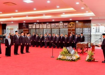 Bahlil Lantik Kepala BPMA Baru, Riwayat Pendidikan Jadi Perbincangan Warganet