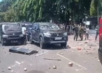 Peringatan 21 Tahun Damai Aceh Berakhir Ricuh, Kendaraan Dirusak