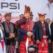 Jokowi Dinobatkan Sebagai Sesepuh Raja Timor NTT