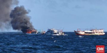 Tak Terima Dimarahi Nakhoda, ABK Bakar Kapal di Perairan Aru Maluku