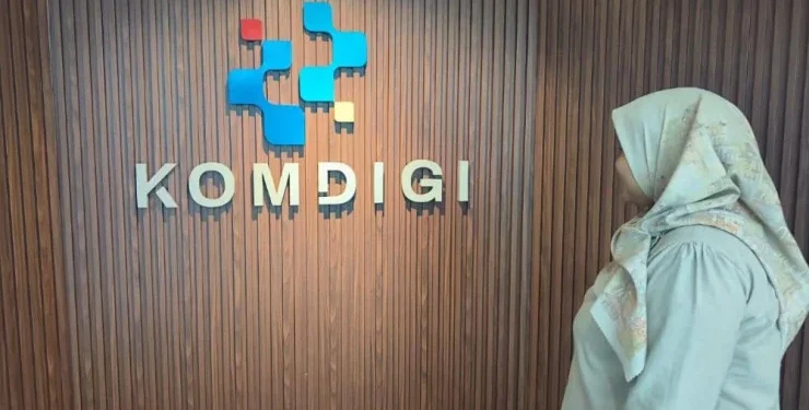 Komdigi Minta Apple dan Google Hapus Aplikasi yang Berkaitan dengan Kampanye LGBT+