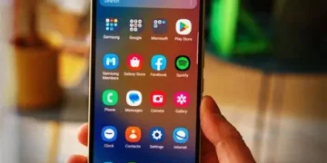 Menjaga Mata Lelah karena Layar