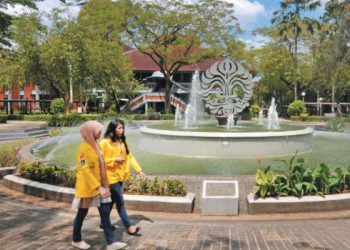 BEM UI Demo di Bundaran HI, Ajukan 8 Tuntutan