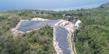 Pembangunan PLTS 100 GWp di Bali Dimulai, Target Hemat Rp 73,9 T/Tahun
