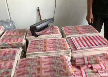 Polisi Gerebek Pabrik Uang Palsu Rp 36 M di Tangsel, 4 Orang Ditangkap