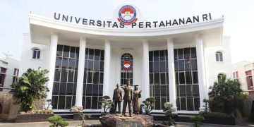 Menhan Pastikan Kadet Perempuan Unhan Boleh Pakai Jilbab