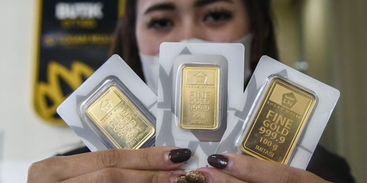 Harga Emas Terancam Turun Lagi Usai The Fed Naikkan Suku Bunga
