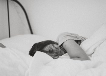 Orang Indonesia Rata-rata Tidur Hanya 6,8 Jam