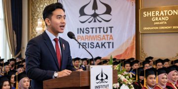 Pidato di Wisuda Trisakti, Wapres Gibran Dorong Teknologi untuk Pariwisata Berkualitas