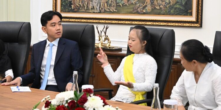Wapres Gibran Terima Anak Disabilitas