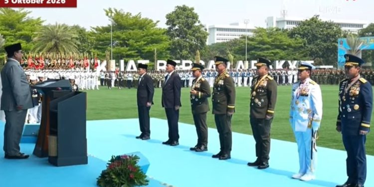 Prabowo Anugerahkan Bintang Mahaputera Kepada Tujuh Perwira Aktif dan Purnawirawan TNI