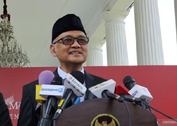 Menhaj Jelaskan Dua Anaknya Jadi TA