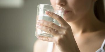 6 Indikasi Tubuh Kurang Minum Air Putih