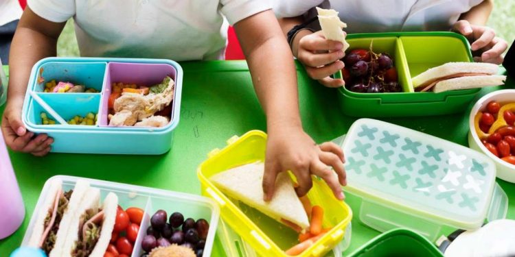 Di China, Pemilik TK Dihukum Seumur Hidup  karena Ratusan Murid Keracunan Makanan