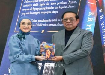Presiden ke-6 RI SBY Terbitkan Novel Diana Memang Manja